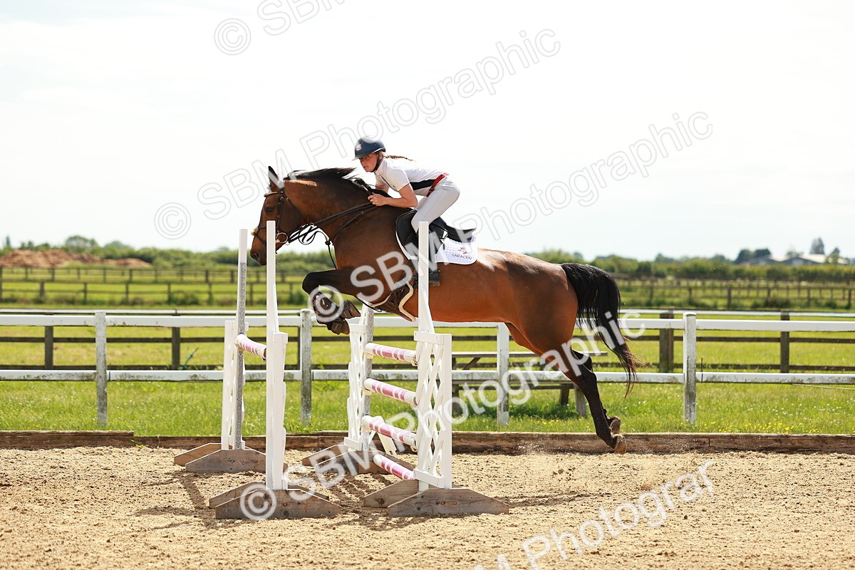 SBM_002446 - Class 4 - Senior Newcomers - 1.10m