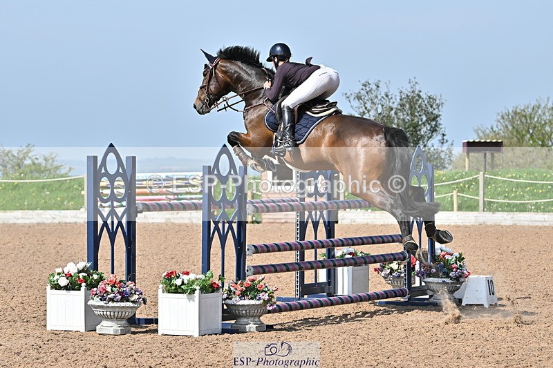 240509A-103138-00899 - Cls 8 Foxhunter