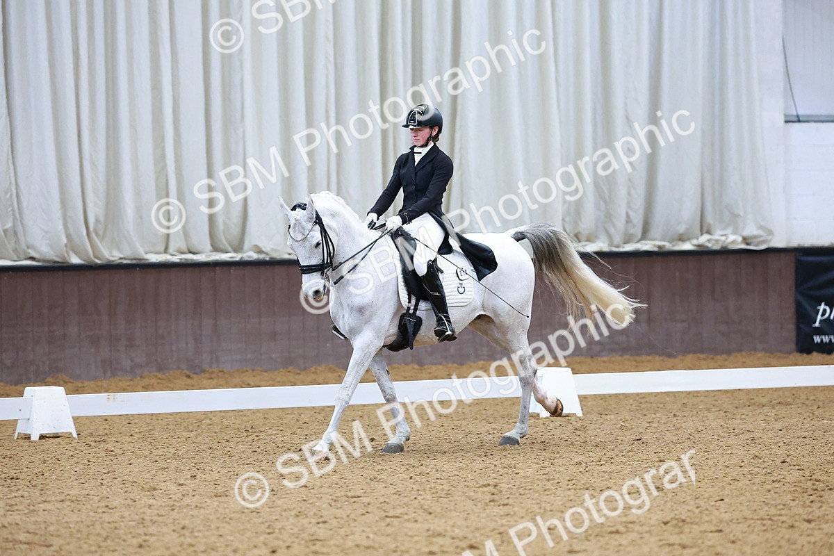 SBM_004406 - Class 17-19- FEI PSG-FEI INT