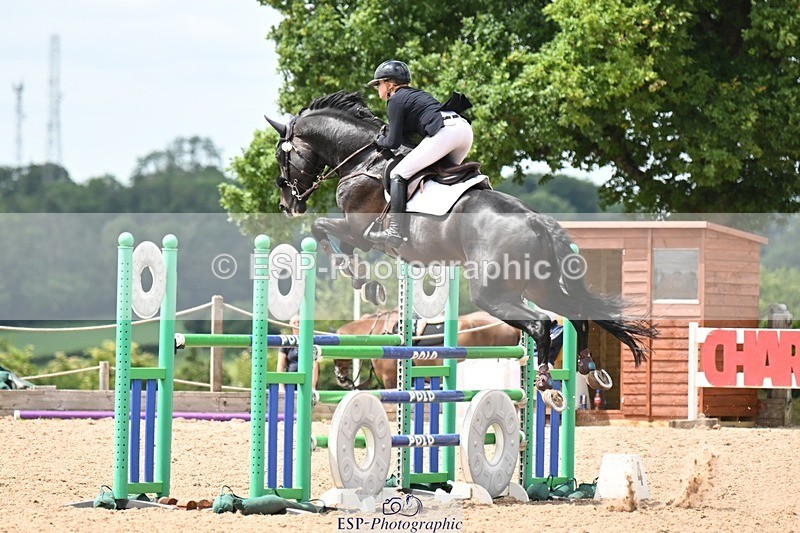 250611-134446-00703 - Cls 6 Snr Foxhunter & 1.20m Open