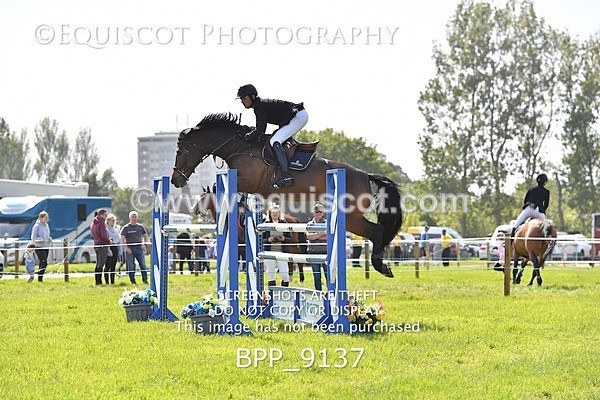 BPP_9137 - CLASS 5 Senior 1.30m Open inc. The Wright Johnston & Mackenzie LLP RHS Young Masters Qualifier (1.30