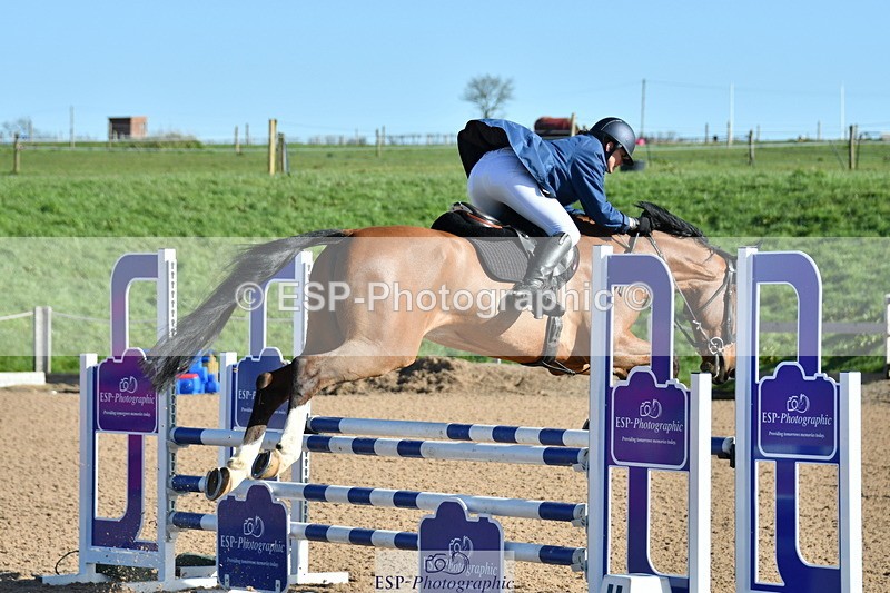 240306A-101627-00078 - Cls 1 British Novice and 90cm Open