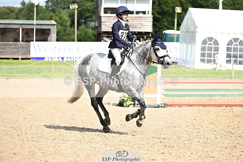 240824X-114955-25401 - 70cm Round 2 10.30 to 12.10