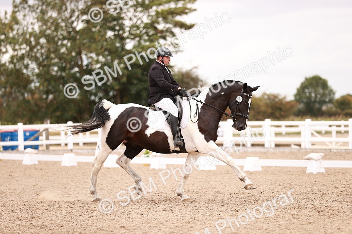 SBM_06398 - Class 37 - Novice 5