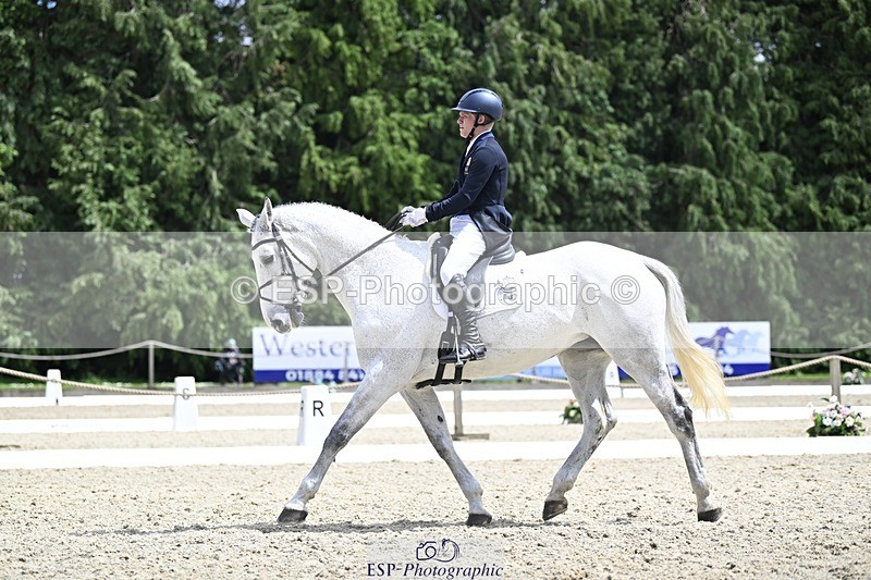 240523-134900-04906 - 111-FATHERS_COMPROMISE-Finn_Healy