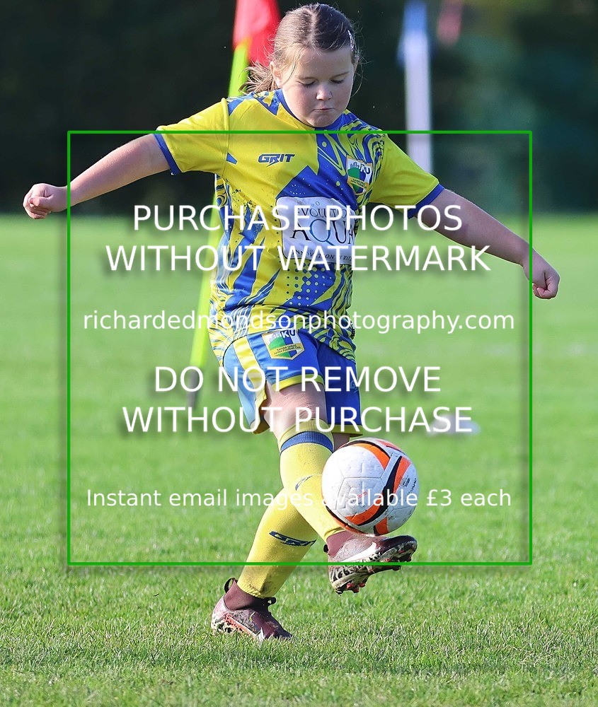 533A3743 - Kendal United Girls U9 gallery