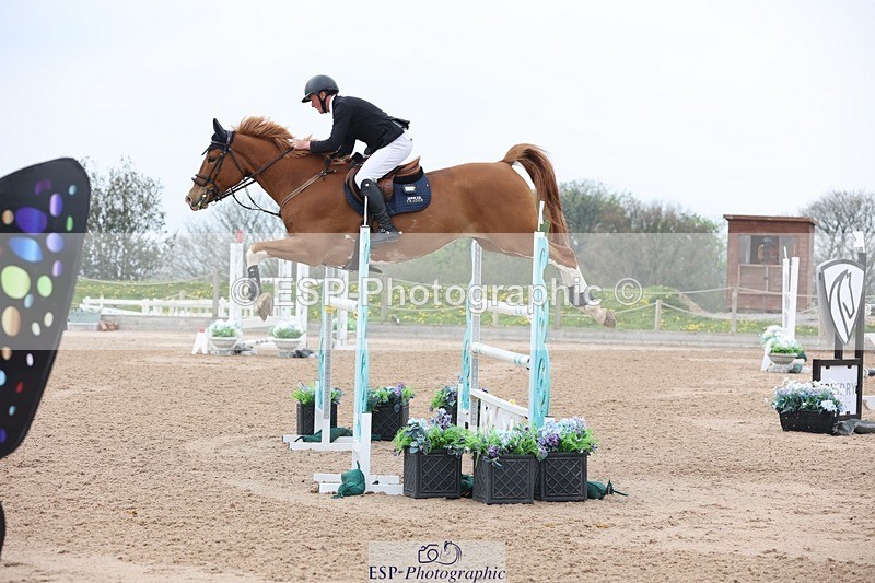 250424-120901-05241 - Cls 1 - 2 Star Small Tour