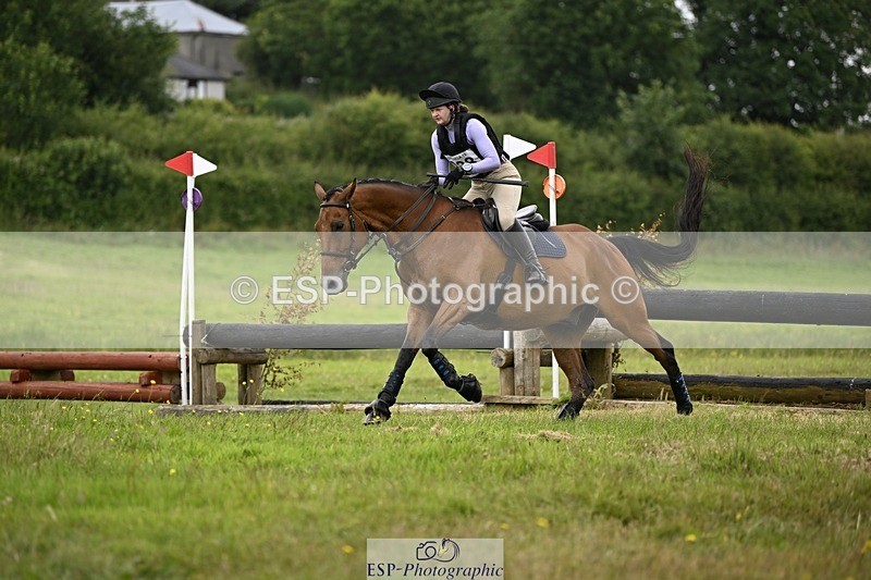 240630-124422-00923 - 928-Hannah_Jolliff-Maskerade