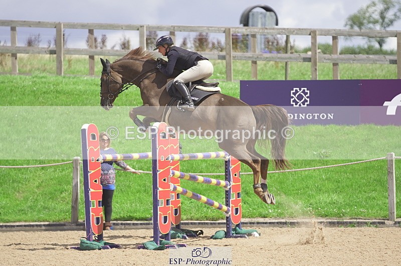 230806A-140414-02380 - Cls 15 National 1.30m and 1.40m