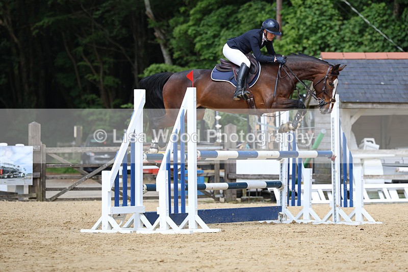 3E7A1156 - Class 13: Senior Newcomers/1.10m open