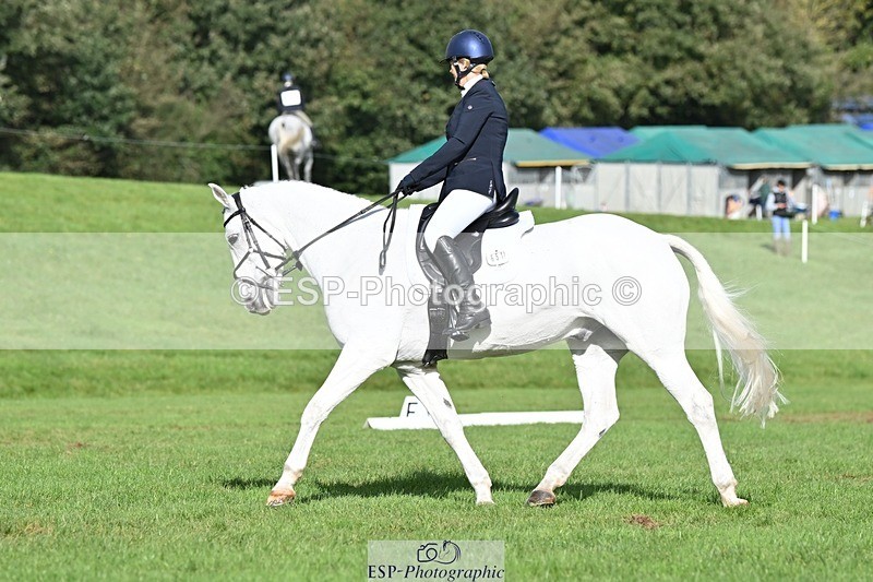 231020-115837-08288 - 651-RATHNAGREW.GREY.TEX-Nicola.Horsley-gubbins-DR