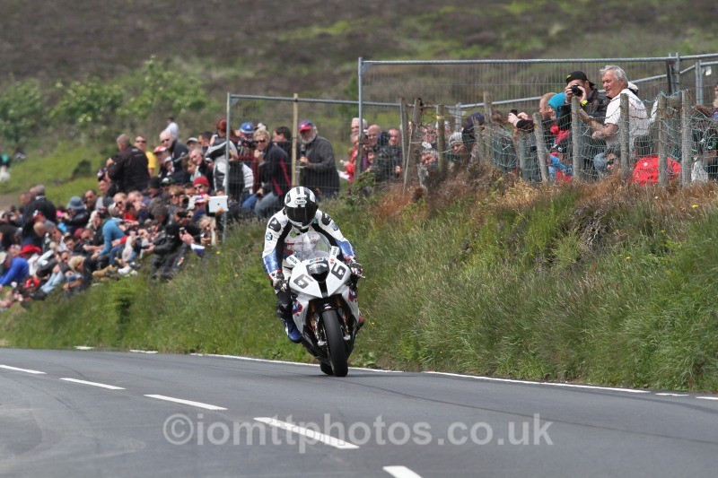 Michael Dunlop BMW / BMW/Hawk Racing - Pokerstars Senior TT