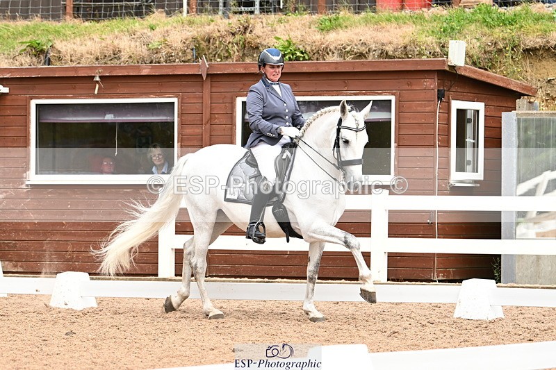 240815A-145132-02103 - 105-PAULA.LEE-Deseado.Santo