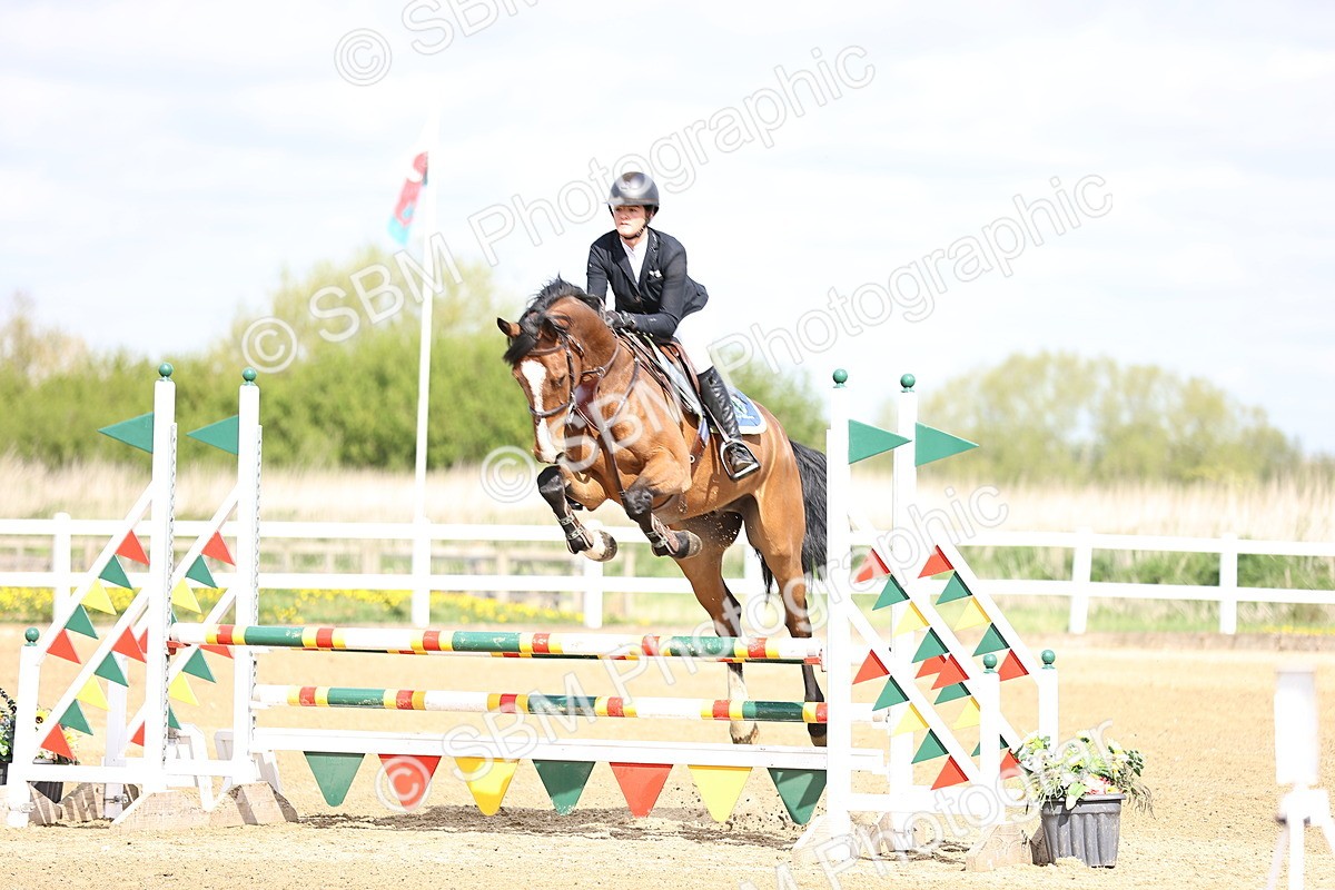 SBM_001680 - Class 9 - Senior British Novice - 90cm