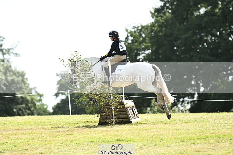 240825X-113249-32071 - 70cm XC 11.00 to 12.00