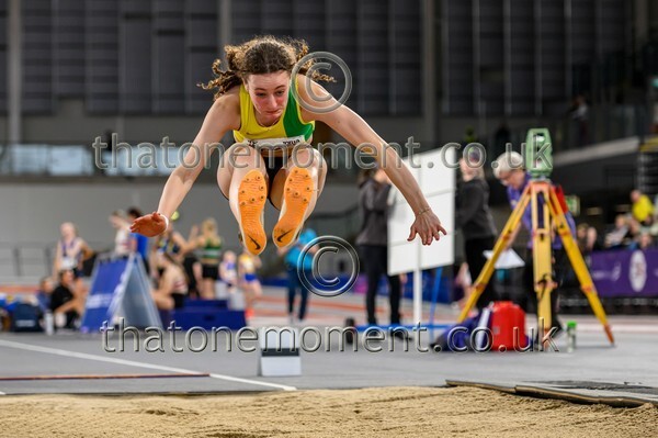 AgeInd25SUN-912276 - Field Female