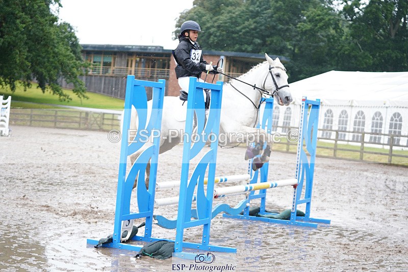 240824X-085706-20512 - 70cm Round 1 8.30 to 9.30