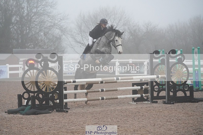 251207-095312-01541 - Cls 16 Blue Chip Winter Qualifier and 90cm