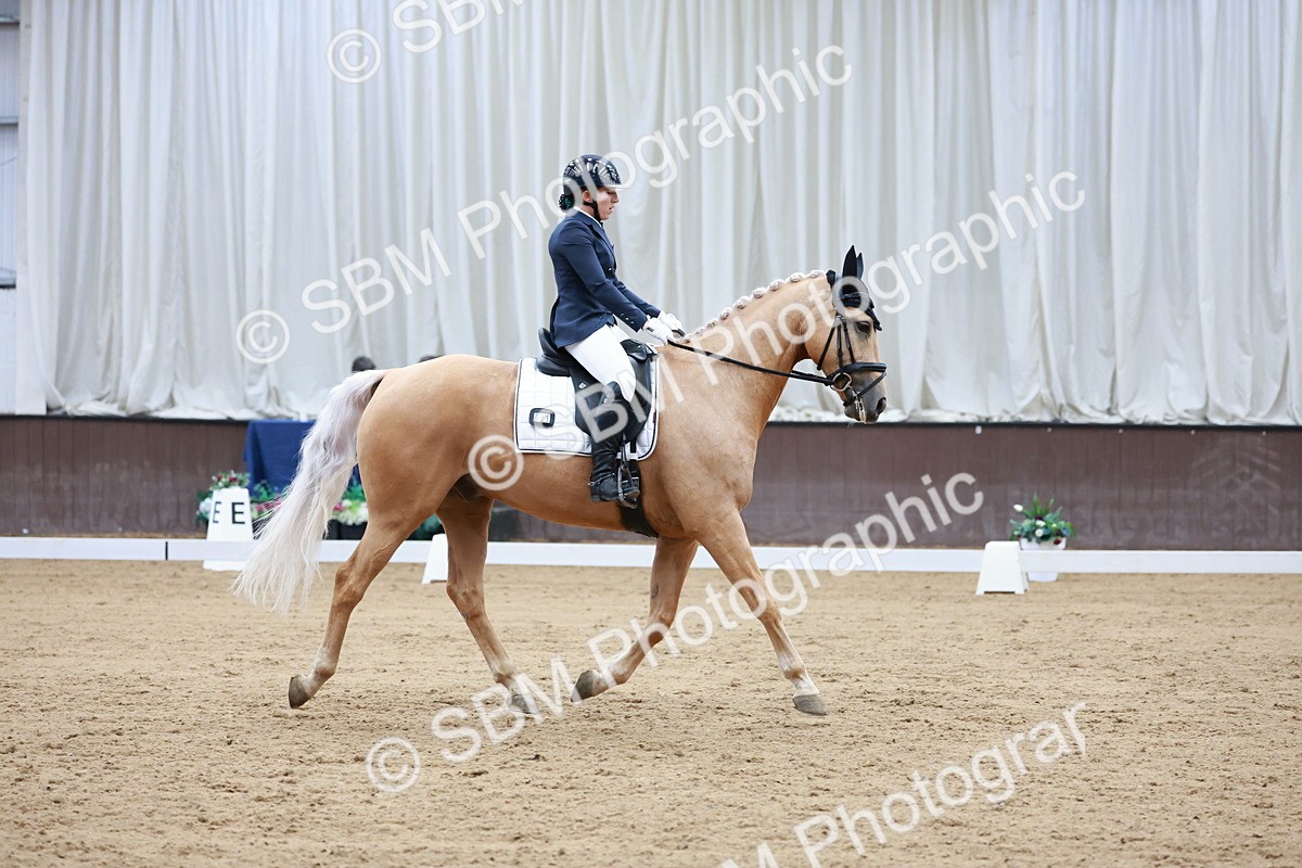 SBM_008716 - Class 6b - Novice 6 - 11.02-12.19