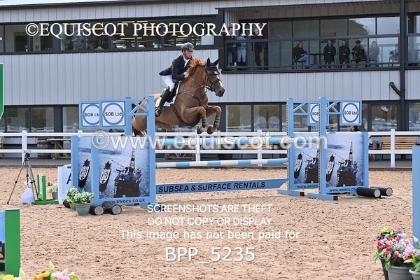 BPP_5235 - CLASS 8 THURS HOYS GFS Saddles Senior Newcomers Second Round