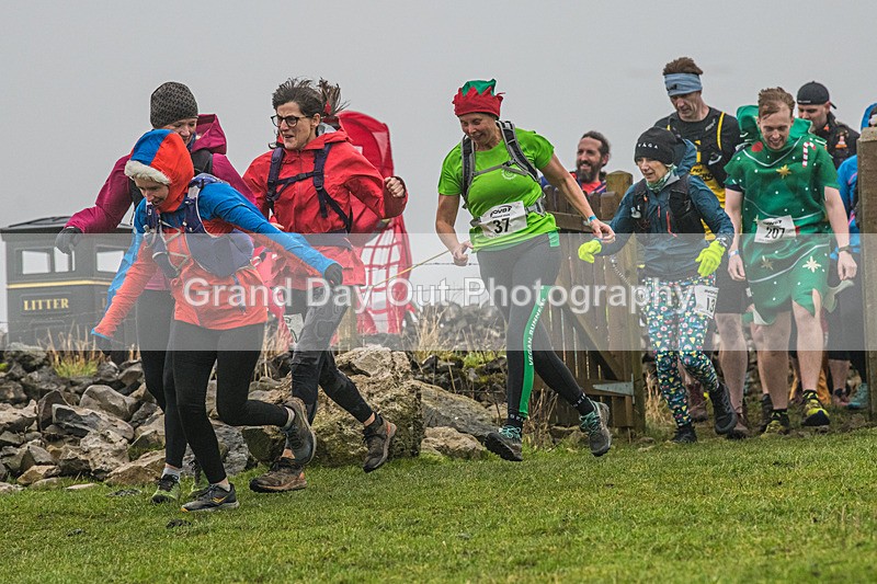 Litton-258 - Litton Christmas Cracker Fell Race Sunday 15th December 2024
