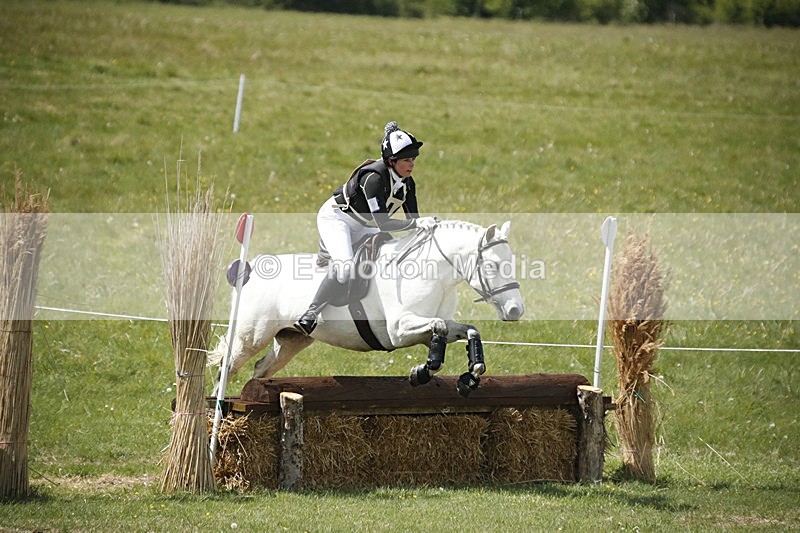 BVHT 140517  NXC -270 - Class 2 XC Novice 14/05/17