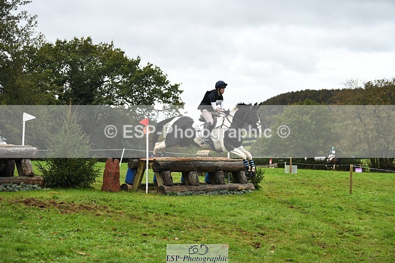 231021-124756-16869 - 409-COUSIN.JERRY-Beatrice.Southcombe-SC+XC
