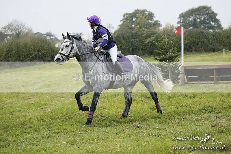 WWHT 181020 WWHT 181020 859 - WWEC Novice Pairs (0.80m) 18/10/20