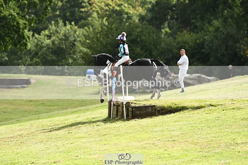 240825X-102453-31089 - 70cm XC 10.00 to 11.00