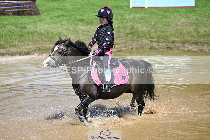 240728B-112124-00941 - Theo's Group XC