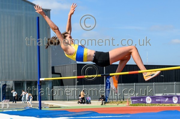 Age25SAT-916023 - Field Female Set Two