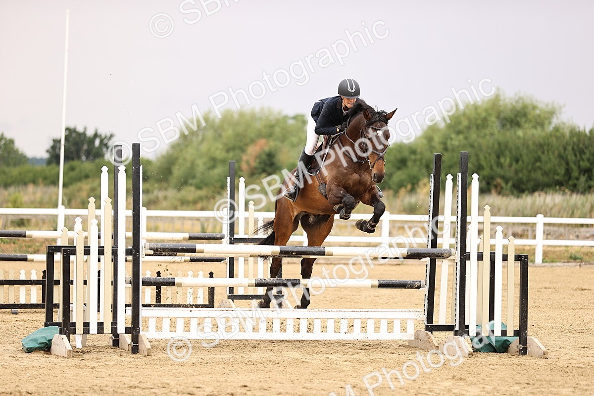SBM_026314 - Class 12 - Amateur Championship Qualifier 1.05m