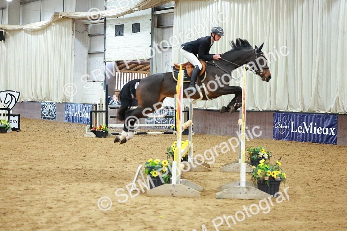 SBM_007383 - Class 19 - Senior Newcomers 1.10m