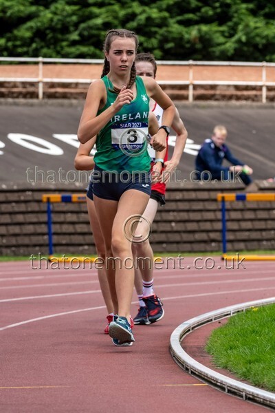 SIAB23-527845 - Track Female Set One