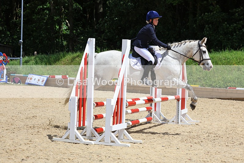 3E7A2379 - Class 4: 70 -75cm Part A