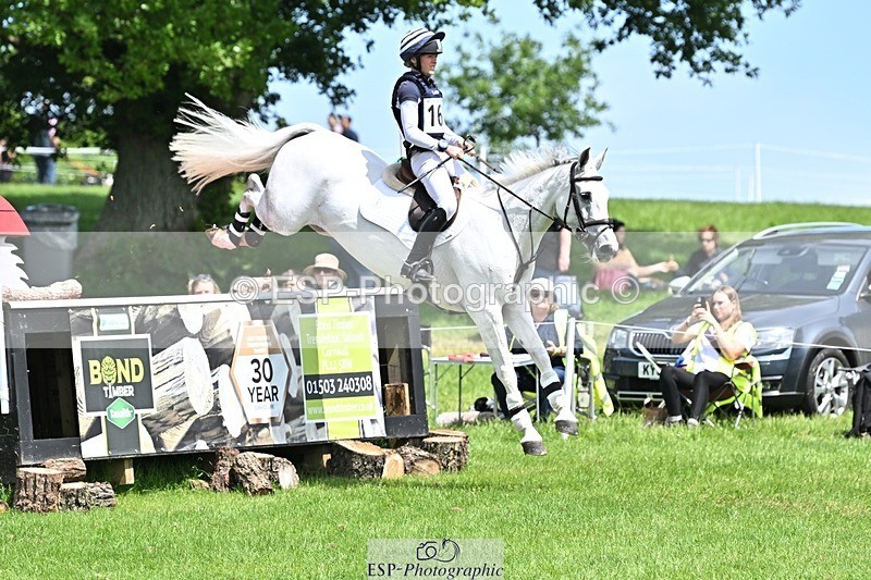 240525-135623-14651 - 160-WESTWOOD_II-Tara_Kay