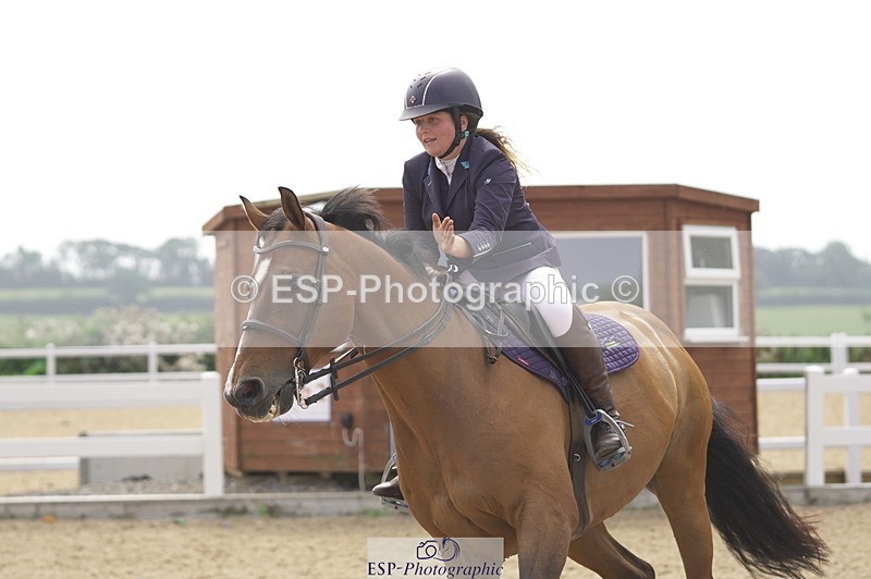 230810A-140022-02584 - Cls 4 1.05m Amateur Quali