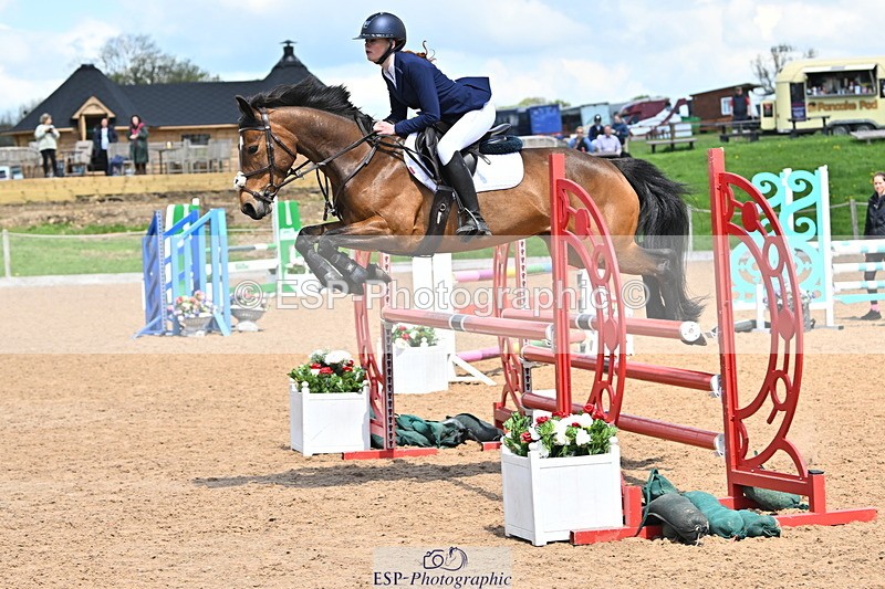 240504A-124423-01629 - Cls 4 Blue Chip Pony Newcomers & 1m Open