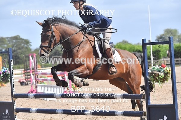 BPP_3640 - CLASS 4 Senior BritiNovice/ 90cm Open