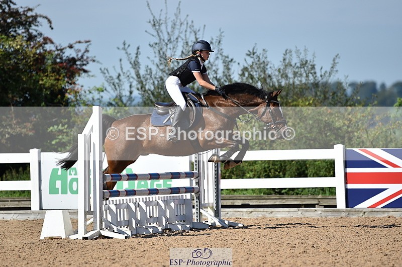 230903A-112038-04165 - Cls 18 Pony Brit Novice & 80cm Open