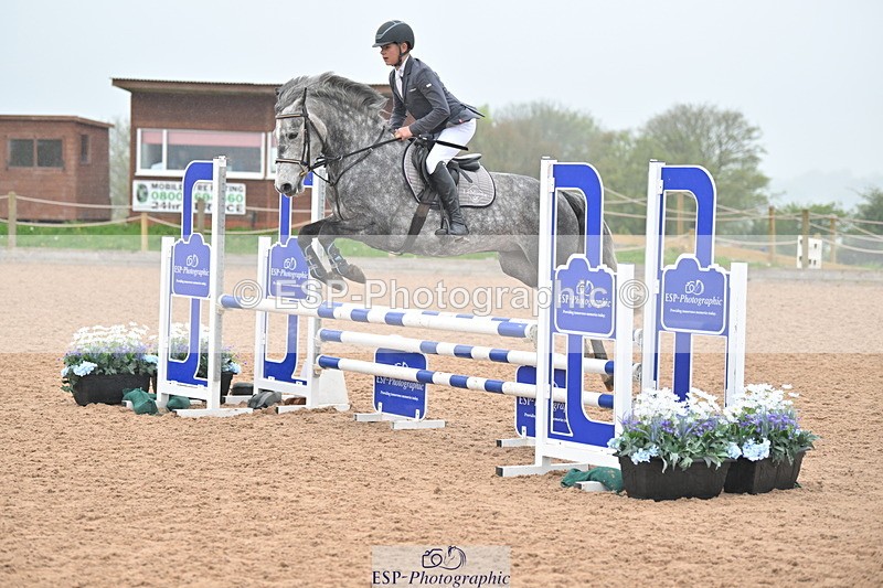 240505A-110105-04718 - Cls 3  Pony Discovery & 90cm Open