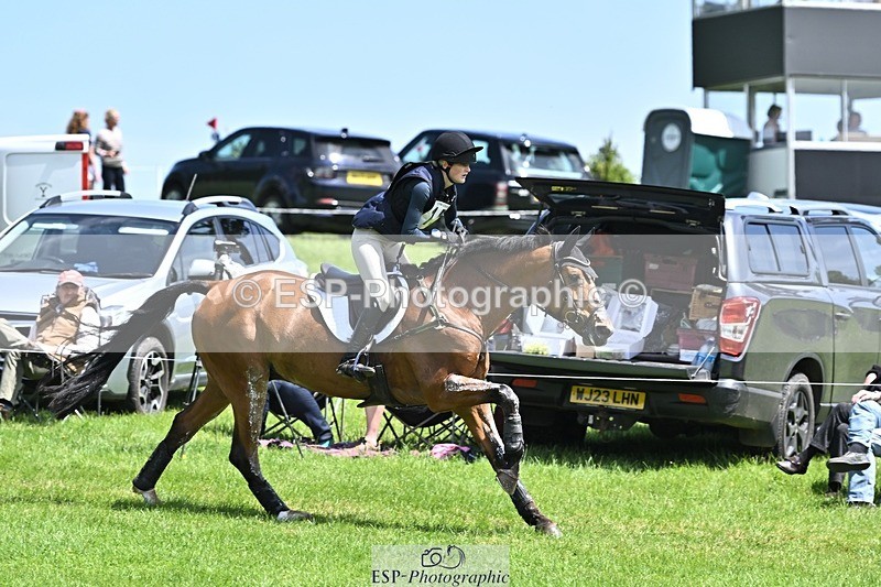 240525-133224-14449 - 152-MODRIX_DOR_VAN_DE_MISPELAERE-Annabel_Walsh