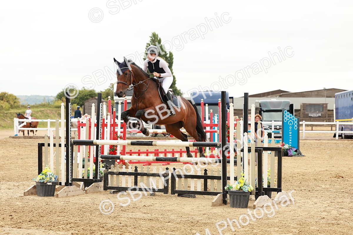 SBM_016826 - Class 20 - Senior Newcomers - 1.10m