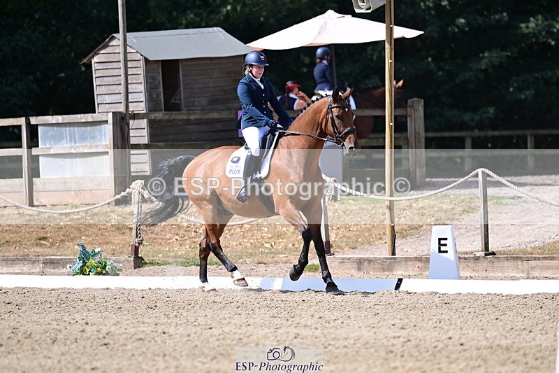 260802A-104937-05412 - Novice Silver break - break