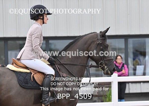 BPP_4509 - CLASS 5 WED Redpost Equestrian Senior Foxhunter/1.20m Open