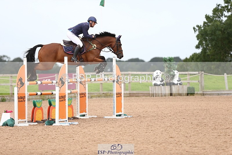 230812A-121158-08753 - Cls 32 Foxhunter