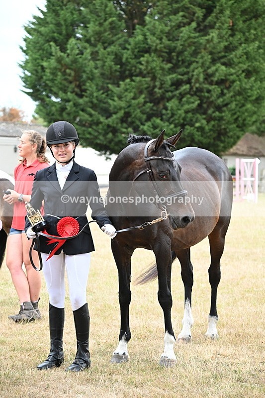 WJ6_9746 - Class 12 Minimus Jumping 45cm