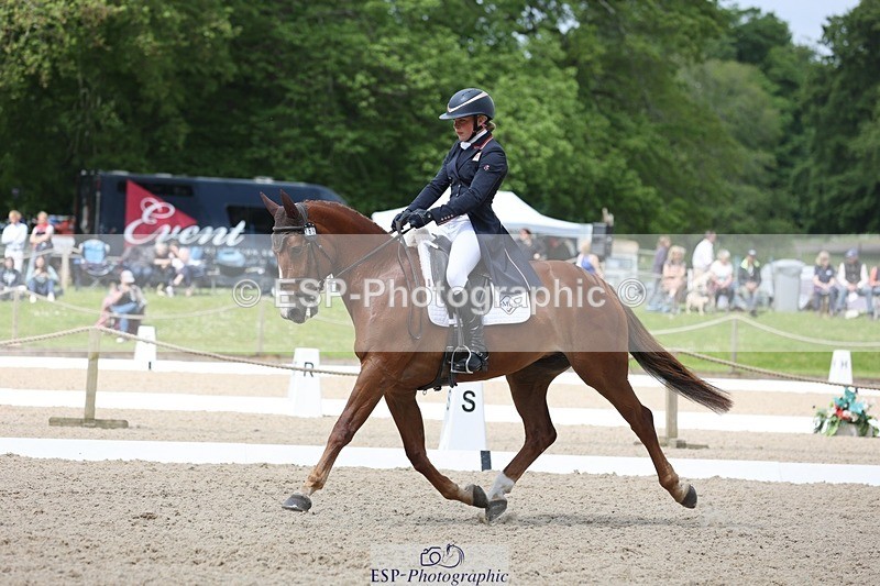 240524-113220-08378 - 269-EMERALD_KATIE-Isabelle_Cook