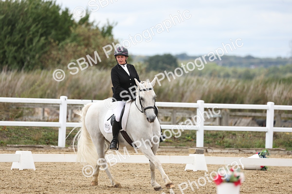 SBM_003717 - Class 8 - Novice 3 Champs