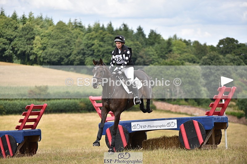 250802A-153958-07067 - F-284-Roxi.Foster-SKYES.ARCOS